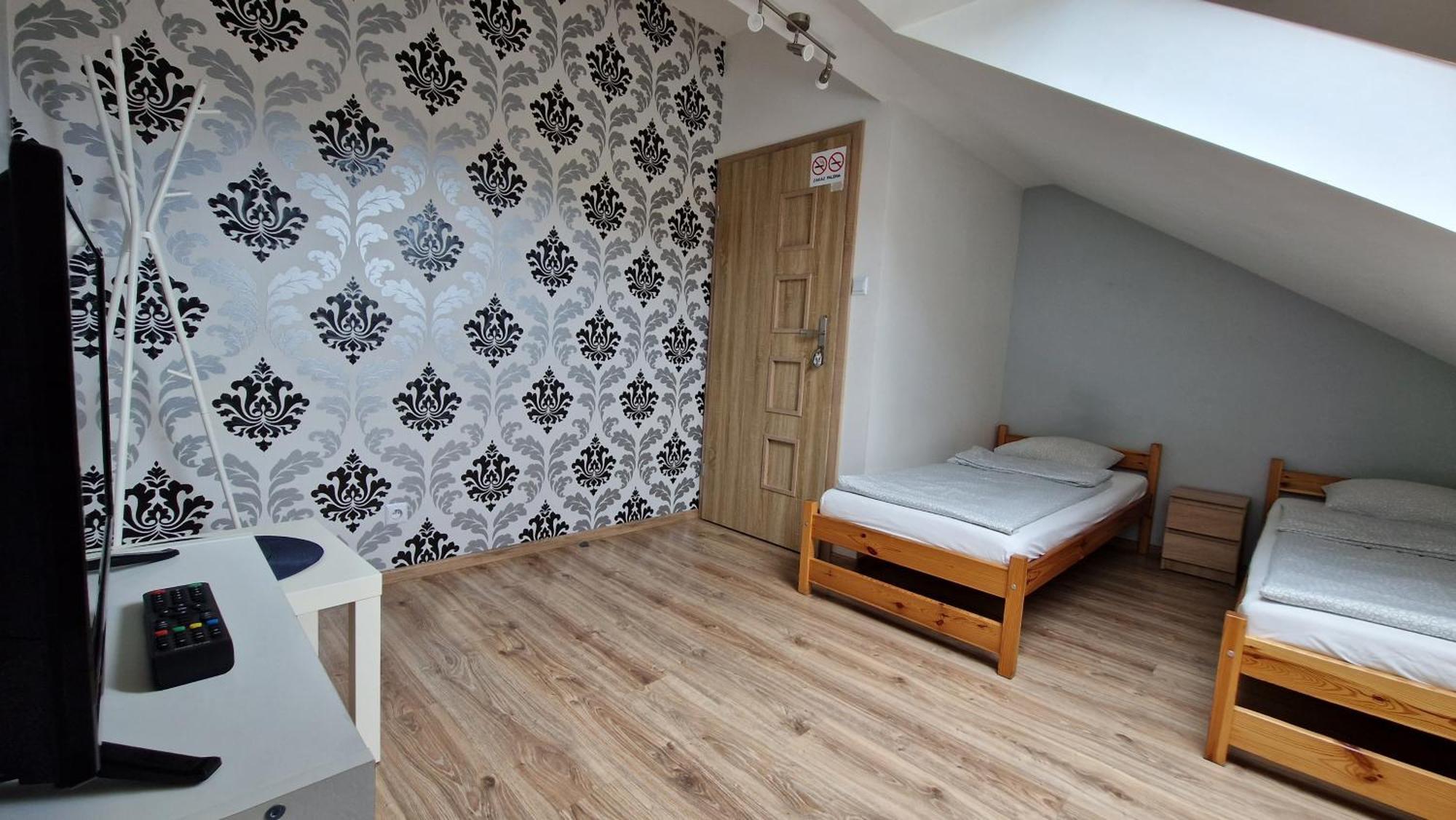 Vip Village Las Woda Rower - Podgrzewany Basen, Balia, Sauna Miedzierza Exterior foto